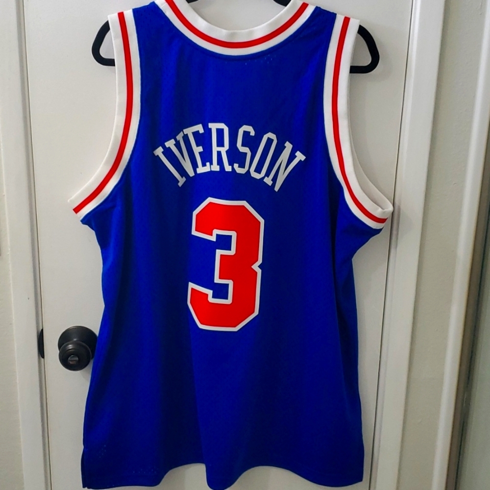 Mitchell & Ness Philadelphia Sixers Jersey Allen Iverson Men's 2XL